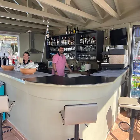 Apartamento Makis Village-apartments