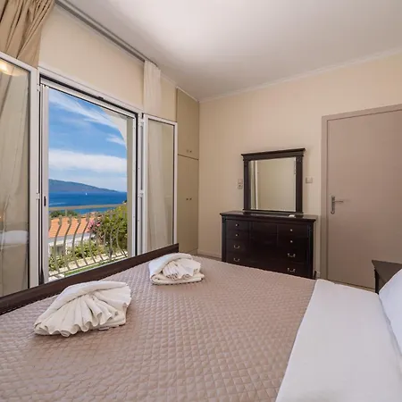 Makis Village-apartments Apartamento Agia Efimia