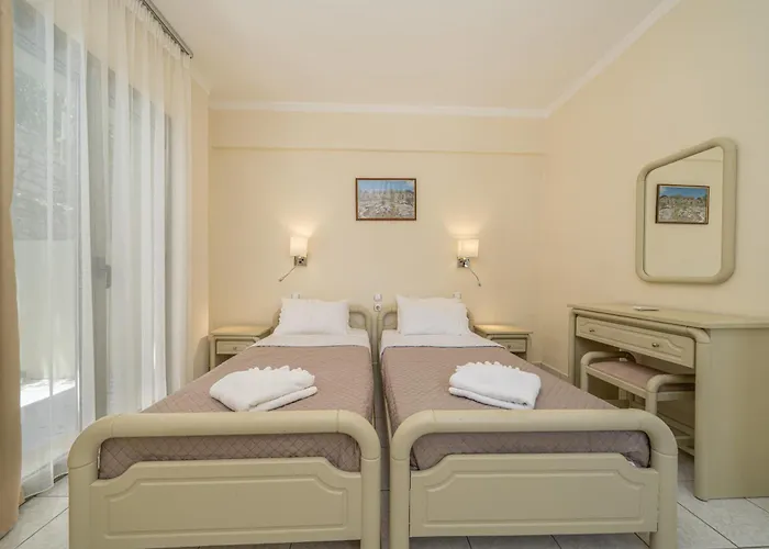 Makis Village-apartments Апартаменты