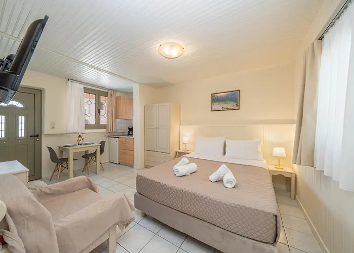 Апартаменты Makis Village-apartments