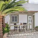 Makis Village-apartments شقة أيّا إفيميا