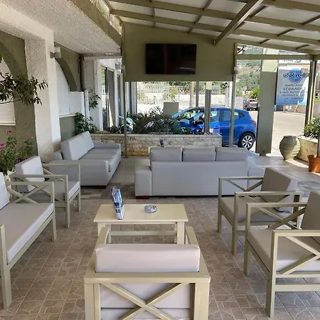 Makis Village-apartments * Agia Efimia