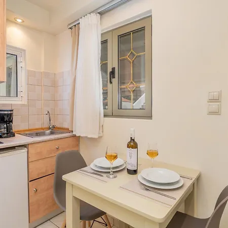 Makis Village-apartments *