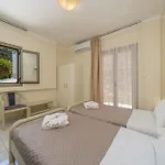 Makis Village-apartments * Αγία Ευφημία