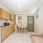 Makis Village-apartments * Αγία Ευφημία