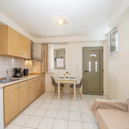 Makis Village-apartments * Agia Efimia