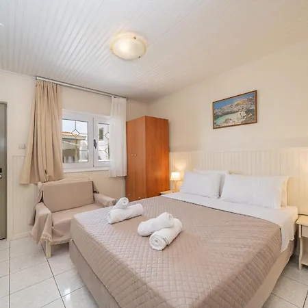Makis Village-apartments Appartement