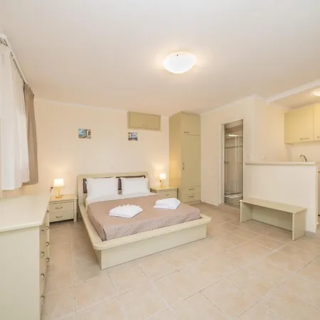 Appartement Makis Village-apartments Agia Efimia
