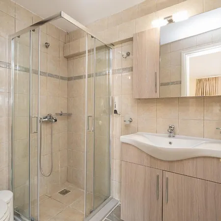 Makis Village-apartments Agia Efimia